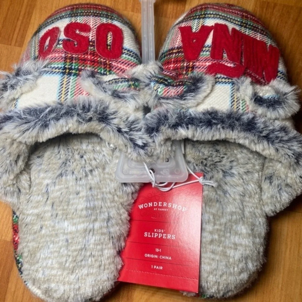 Wondershop 'Niña Oso' Kid's 13-1 Slippers‎ Plaid Fuzzy
